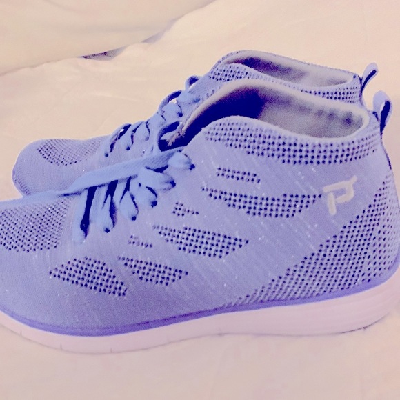 NWOT Propet 6 Travel/Fit Hi-Women’s Comfort Hi-Top Shoe. - Picture 4 of 9